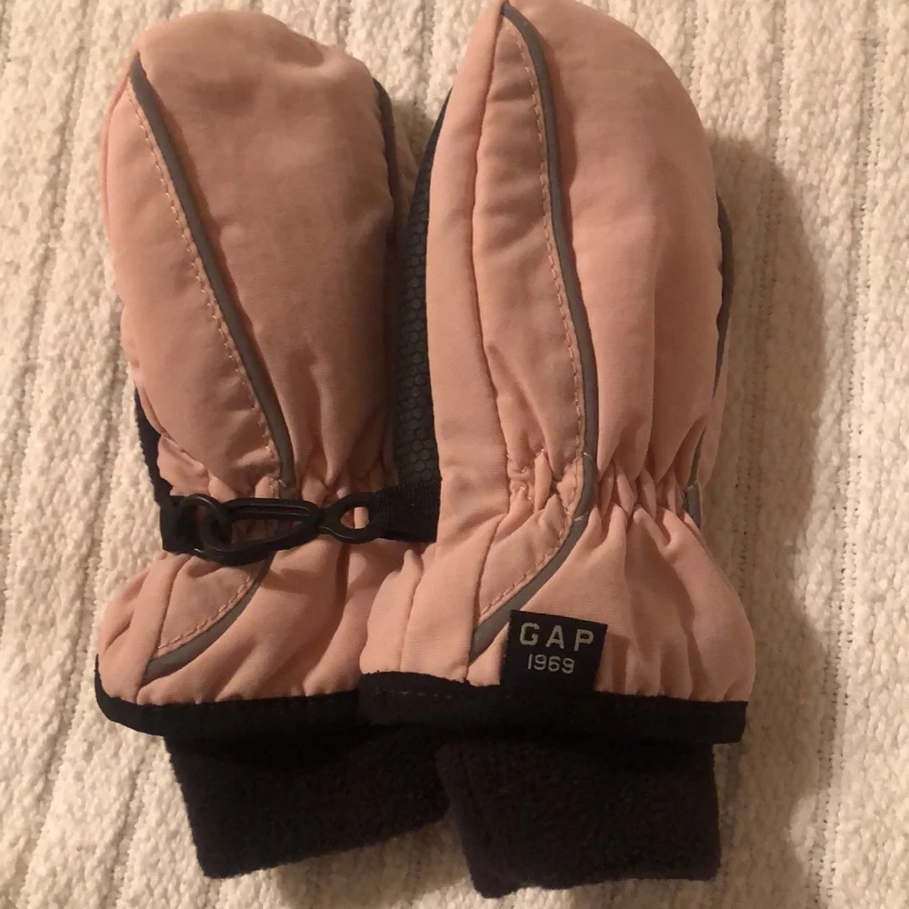 Gap baby fall insulated gloves - Picture 4 of 8